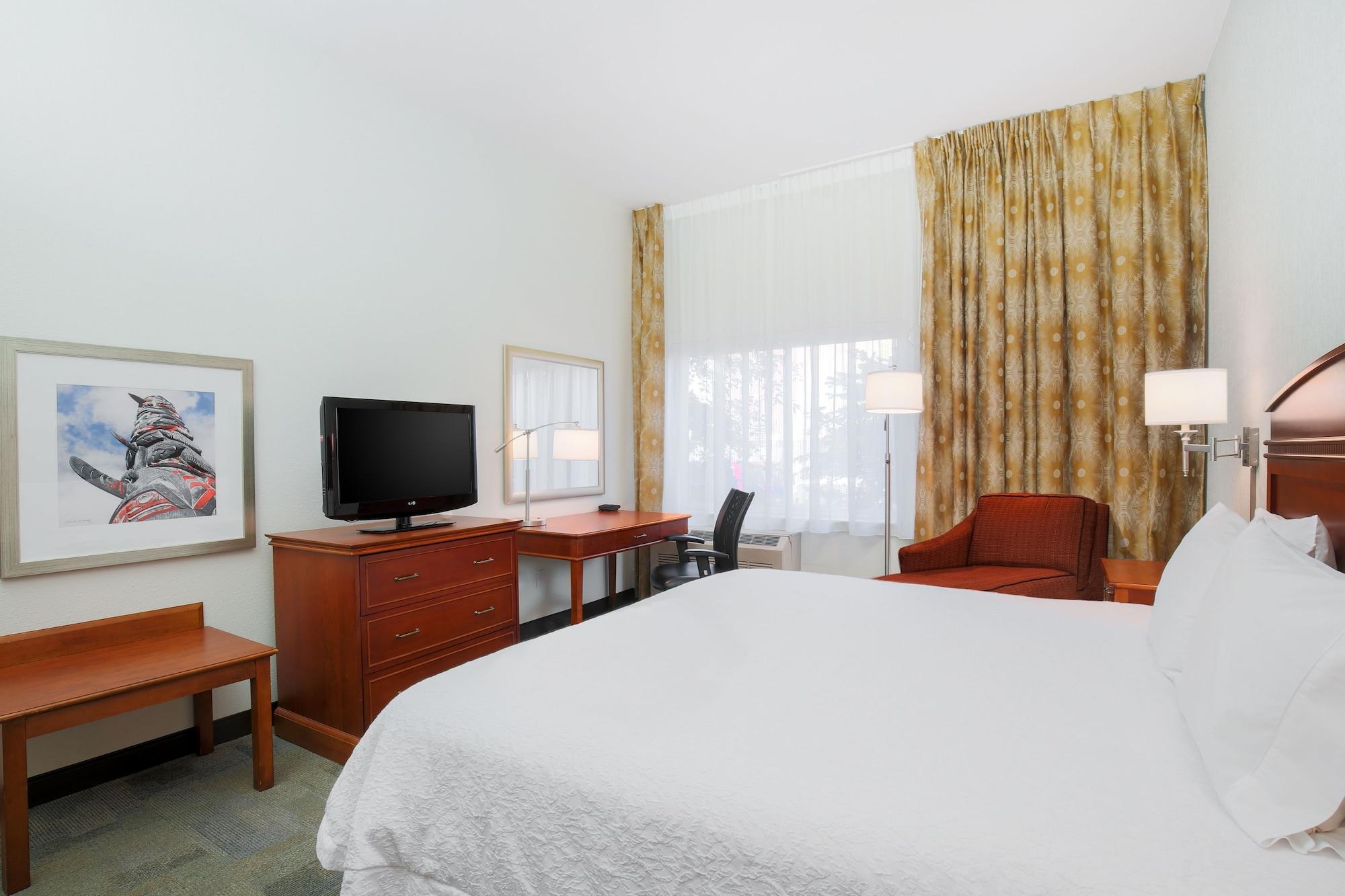 Hampton Inn Anchorage Exterior photo