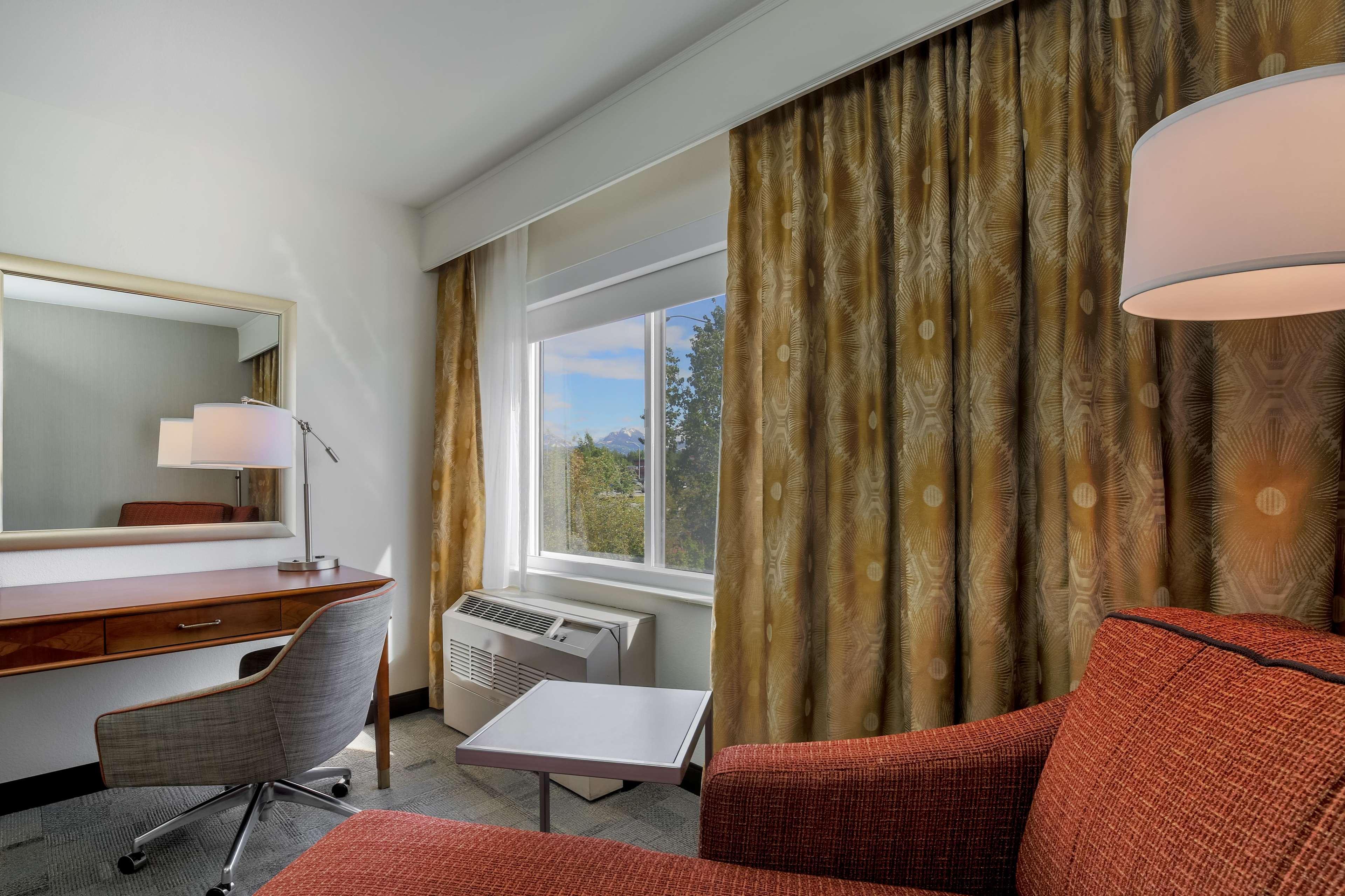 Hampton Inn Anchorage Exterior photo