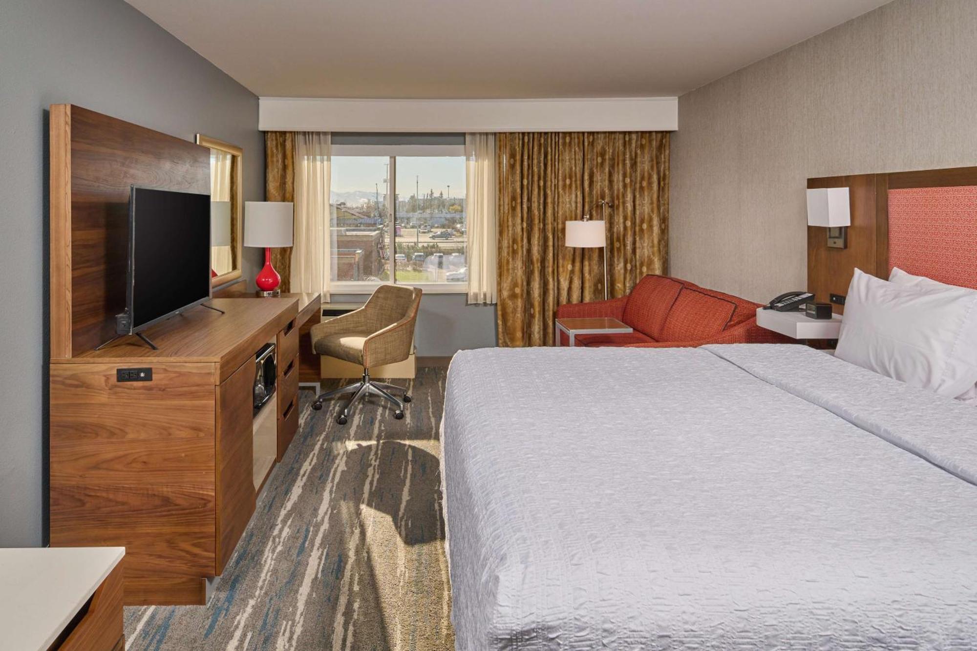 Hampton Inn Anchorage Exterior photo